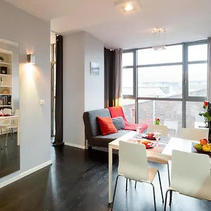  Apartament Secret Charm Fully Equipped With Balcony